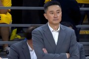 华体会体育登录入口-杜锋做出1个重要决定！辞退广东队得分王，季后赛4名外援确定